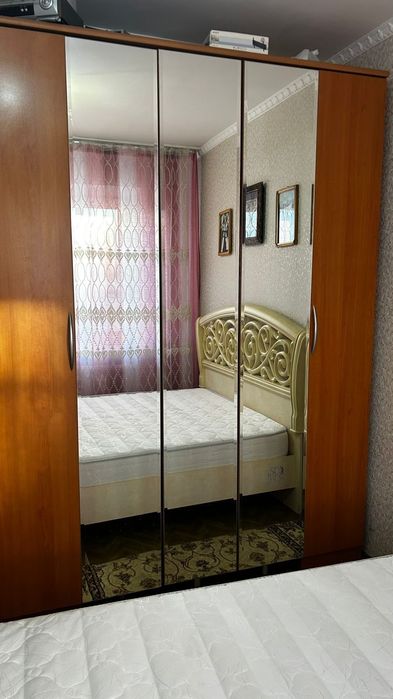 Продам шкаф купе