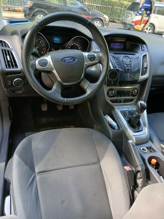 Ford Focus 2012 benzină, 4.849 € — imagine 4