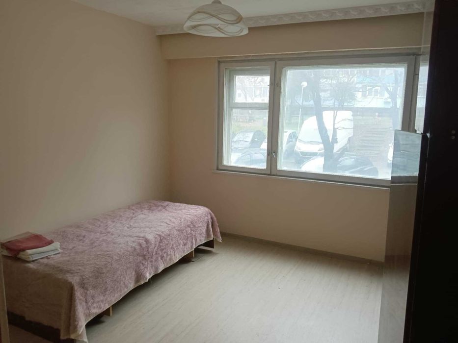 Продава се Четиристаен апартамент в Варна, Левски - 98 кв.м за 1326 €/кв.м - Снимка #5