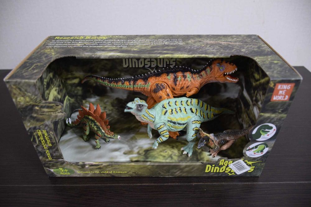 Набор динозавров