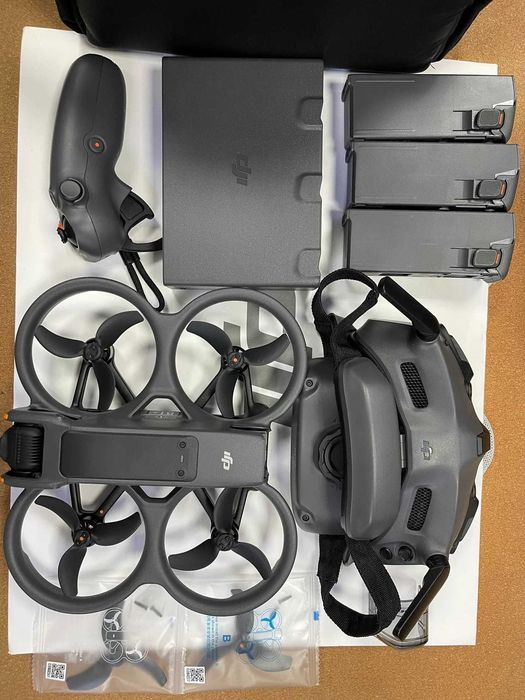 DJI Avata 2 FPV Fly More Combo - Utilizat, Funcțional