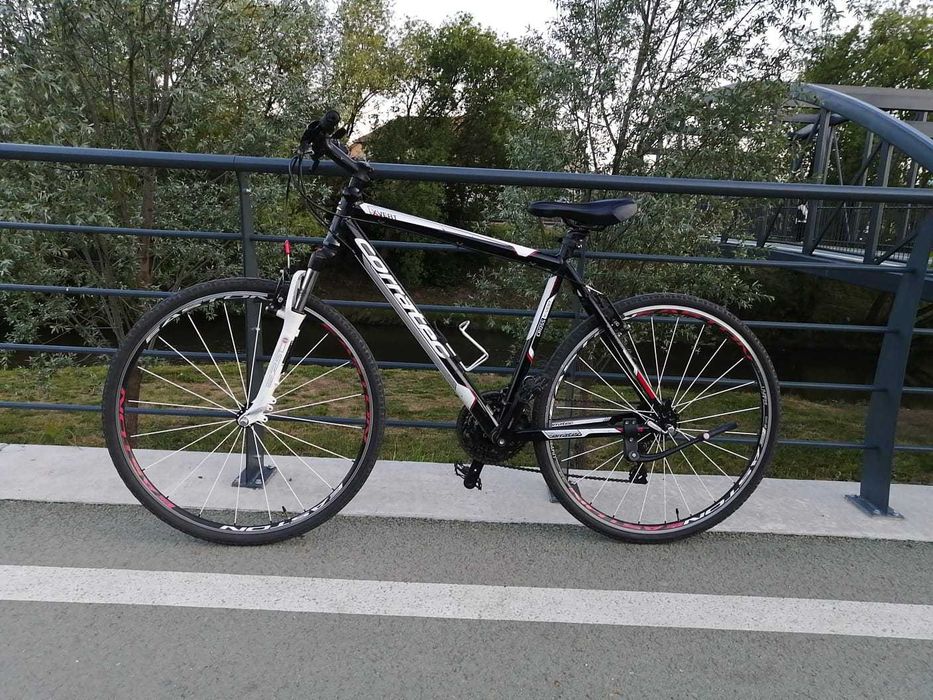 Vand bicicleta Trekking Corratec Xvert Cross cu roti de 29' Easton