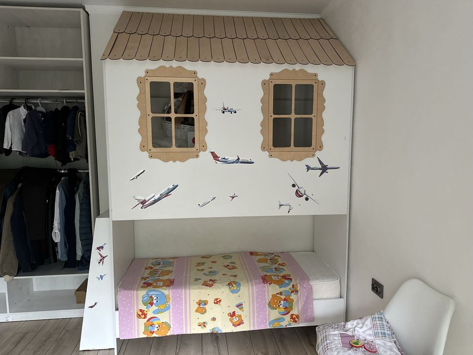 Детская 2-х ярусная кровать