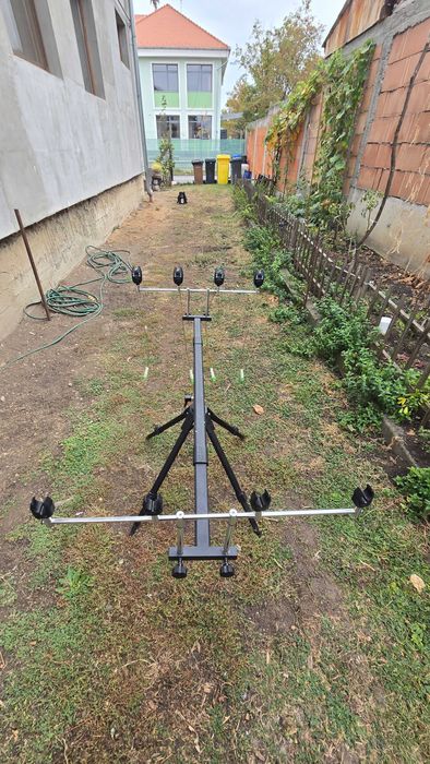 Set lansete Okuma Custom Black si rodpod+avertizori si hangere