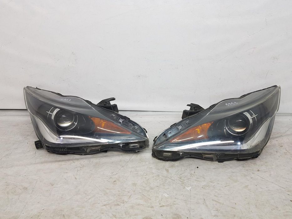 Set far stanga dreapta Toyota Aygo dupa 2014