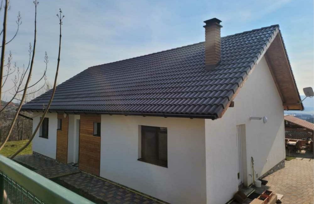 Vindem si realizam case pe structura metalica la cheie