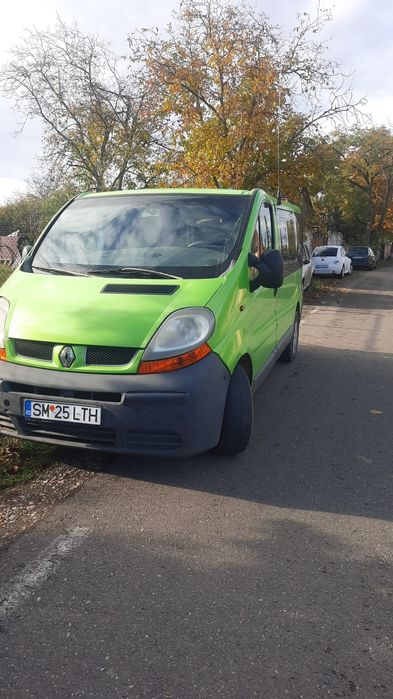 RENAULT Trafic