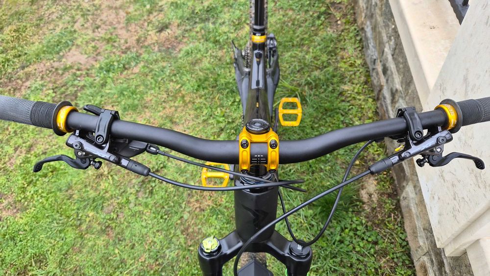 НОВО Radon Jab carbon 170/160mm, full Shimano XT, DVO, enduro, 27.5"