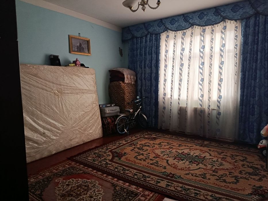 Квартира сотилади