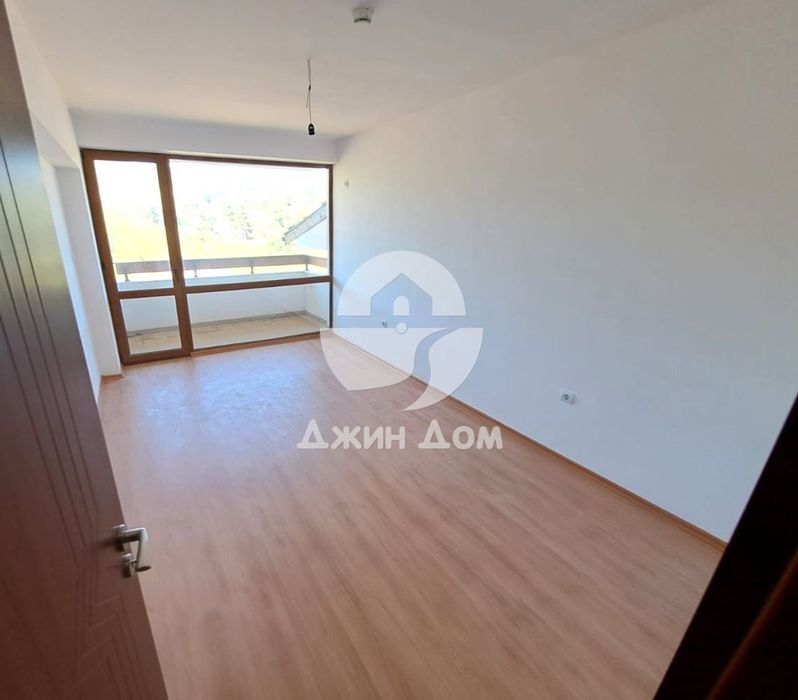 Продава се Двустаен апартамент в с. Кошарица, Област Бургас - 67 кв.м за 836 €/кв.м - Снимка #4