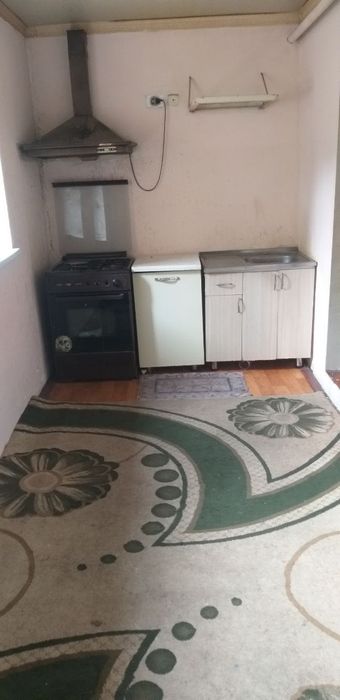 Срочно продаётся 4-х комнатная кв, чиланзар 26-квартал, в 1 этаже!