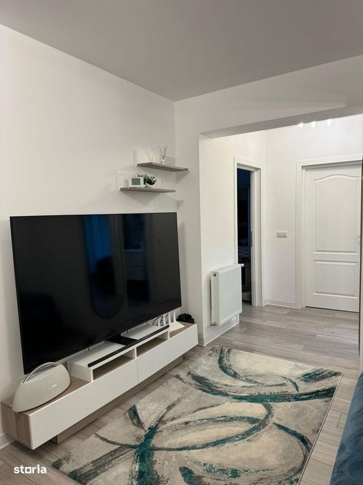 Apartament 3 camere bloc nou et 8