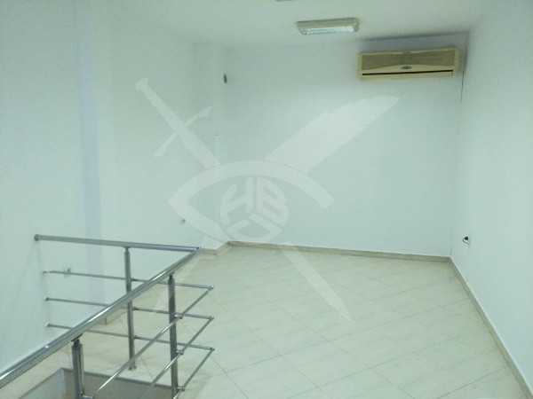 Дава се под наем Офис в Пловдив, Център - 50 кв.м за 323.85 € - Снимка #1