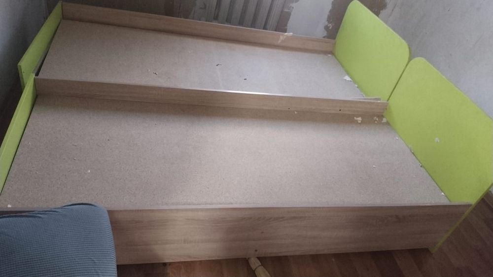 Продам детскую кровать