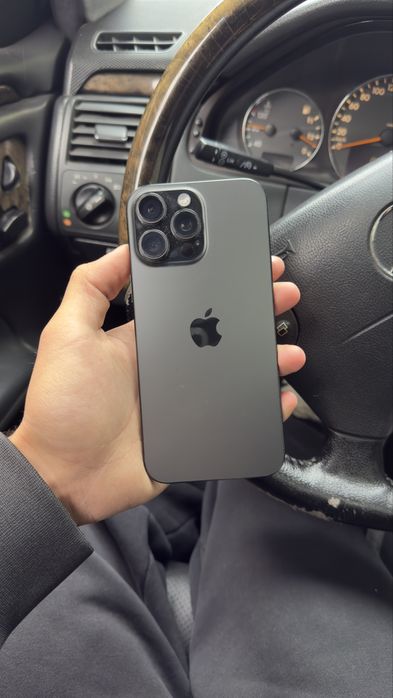 iPhone 16 Pro Max 256GB AKB92%