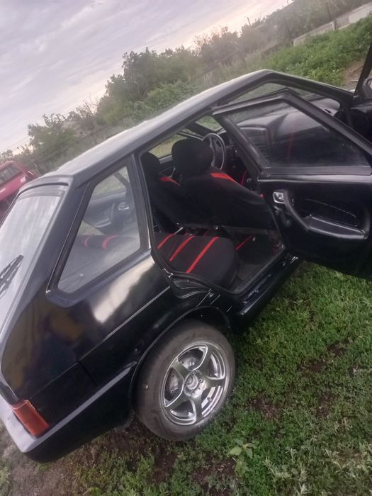 Продам ВАЗ 21093