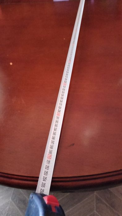 Продам гостиный стол со стульями