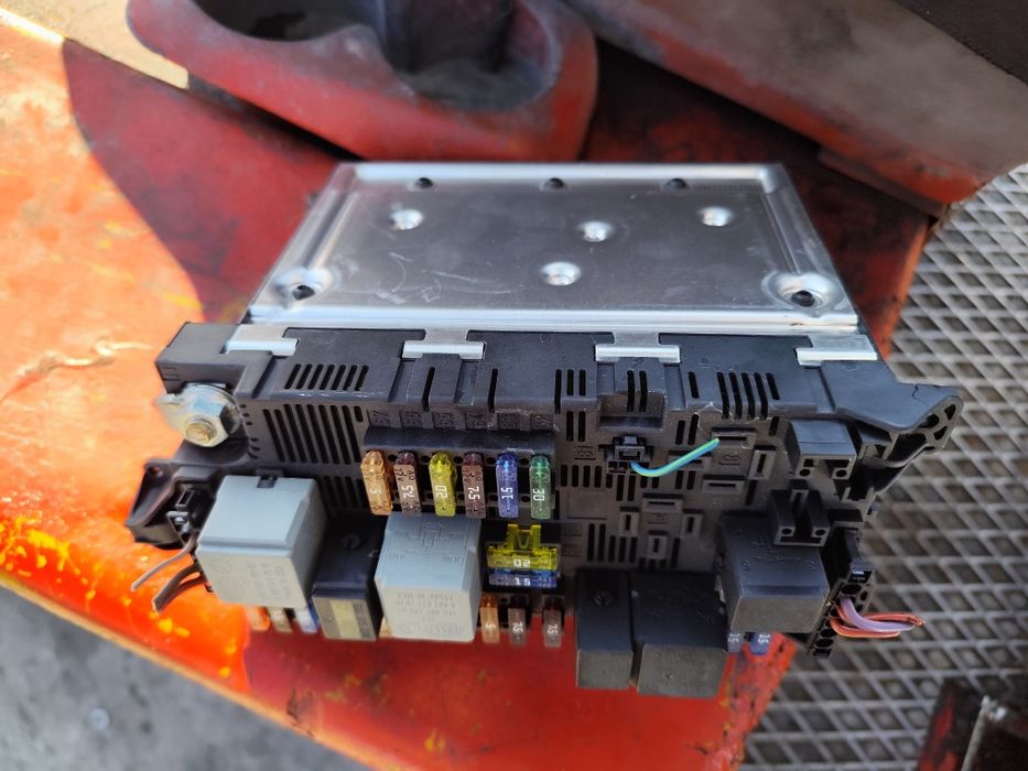 Преден SAM модул за Мерцедес W211