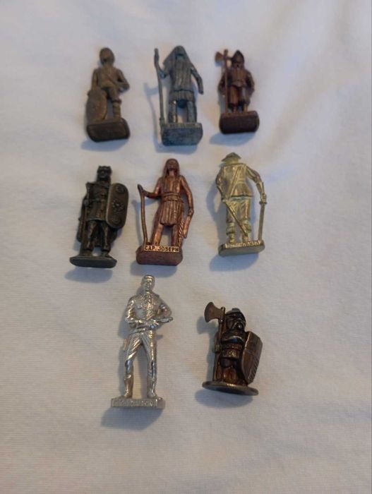 Стари метални войничета