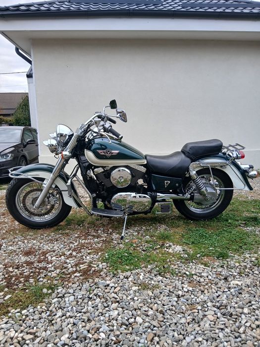 Vând Kawasaki  VN 1500  Clasic