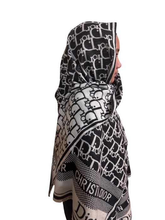 Шарфы, палантин теплый