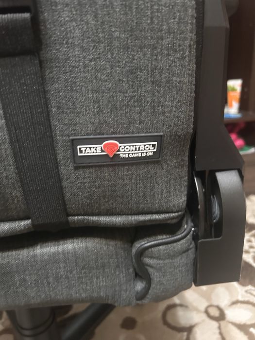 гейминг стол Genesis Nitro 550 G2