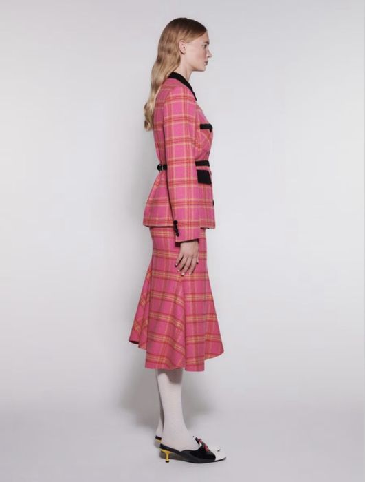 Кариран блейзър с кадиф. коланче и пола от Reserved (special edition)