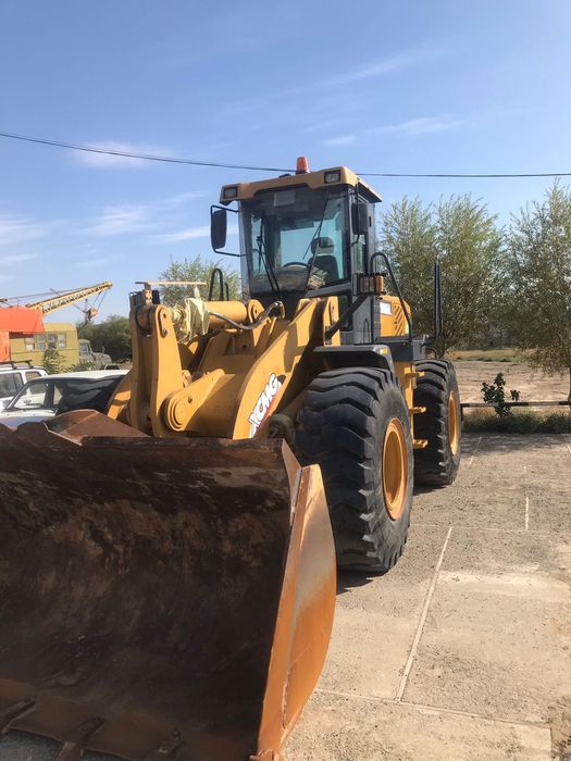 эксковатор. грейдер.погрузшик