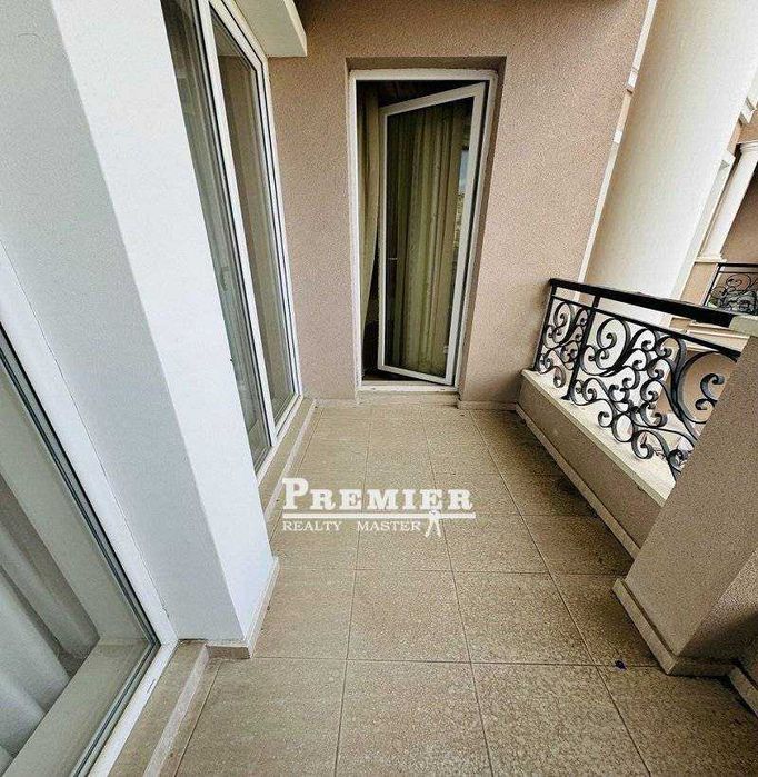 Продава се Тристаен апартамент в к.к. Слънчев бряг - 95 кв.м за 859 €/кв.м - Снимка #11