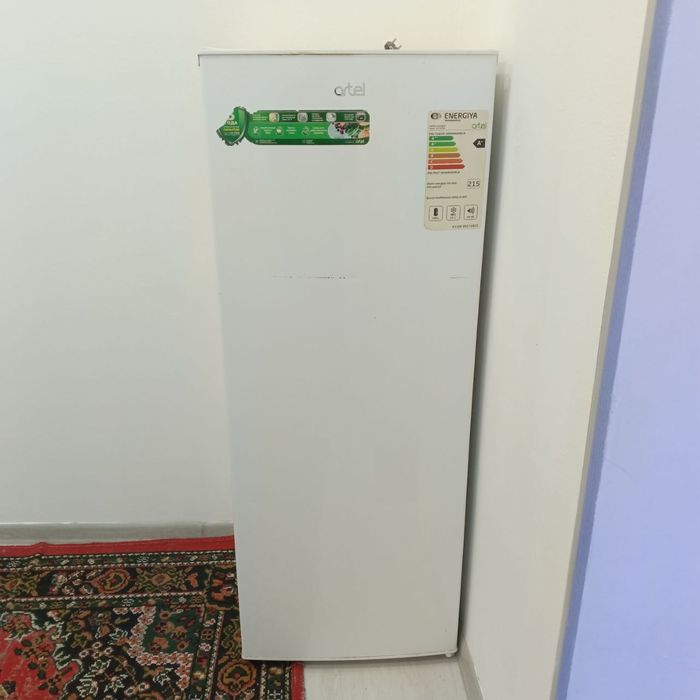 Холодильник Artel