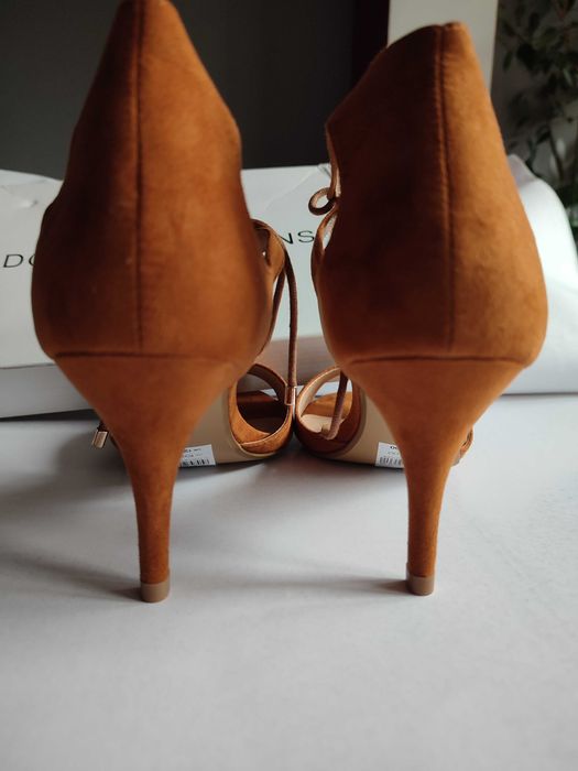 Дамски сандали Dorothy Perkins