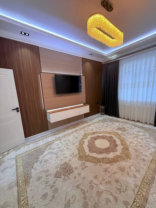 2 хонали 3 каватдан Евротамирланган квартира сотилади 5 микрн