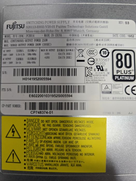 Calculator Fujitsu Esprimo D738 I5-8600 16Gb RAM SSD 512