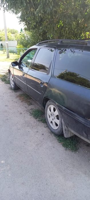 Продам машину форд мандео 97 года