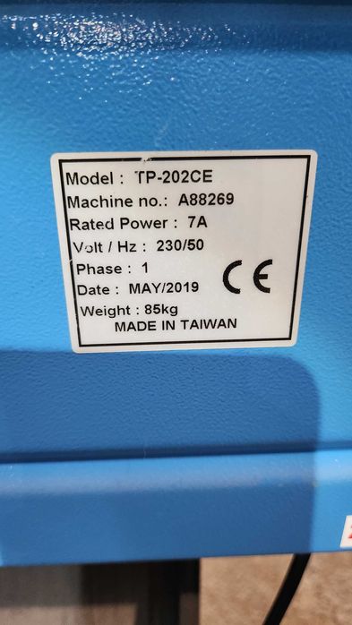 Mașină de legat cu bandă PP semi-automată – TP-202CE (2019)