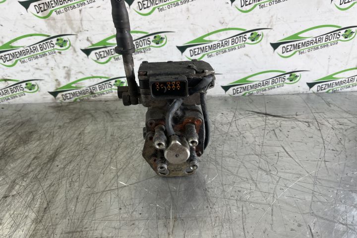 Pompa injectie 470 004 012 / 470004012 Ford Transit a 3-a generatie