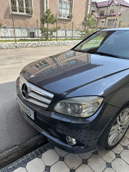 mercedes 204 ideal holatda