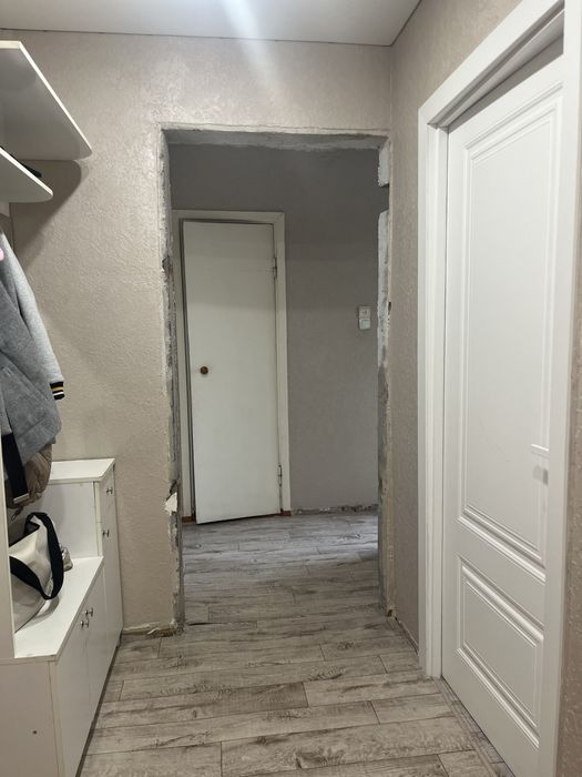 Продается у/п 2 комн квартира