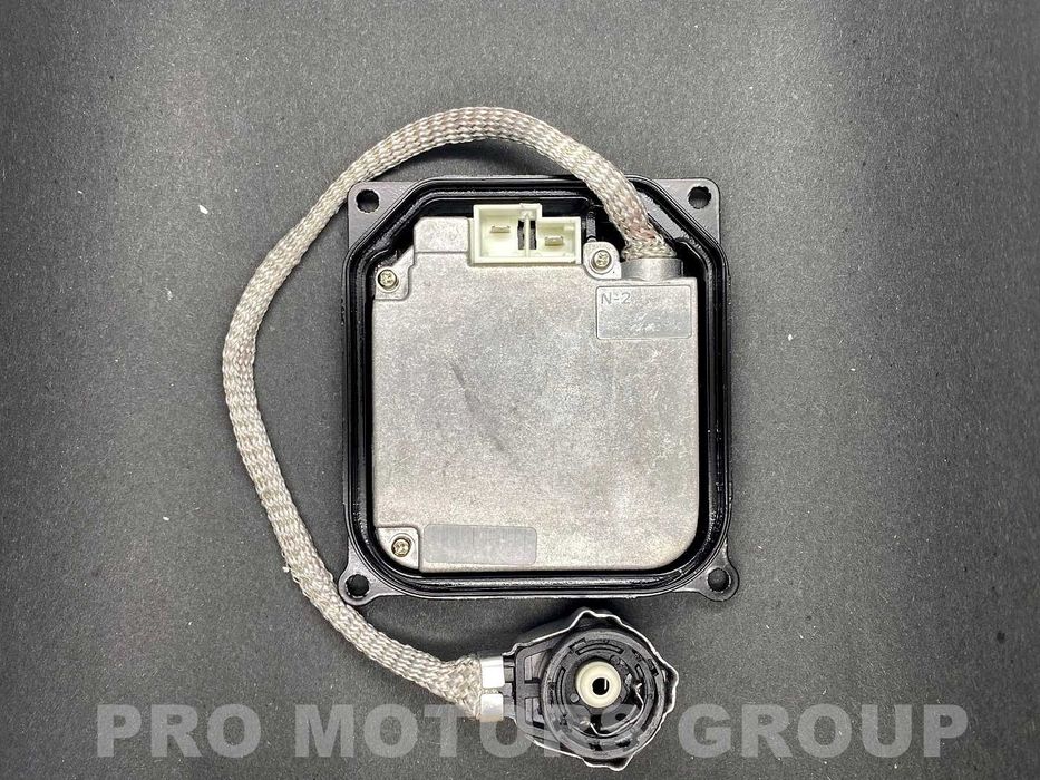 Баласт Запалка Ксенон XENON Lexus Toyota DENSO KDLT003 DDLT003