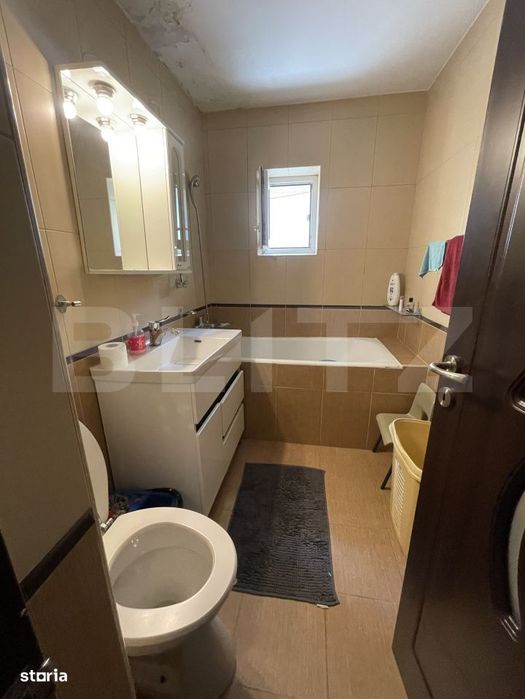 Apartament de inchiriat, 68 mp, garaj, zona Bradet