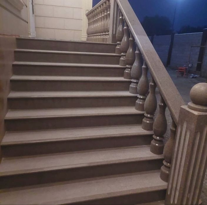 Лестницы перила балясина гранит мрамор травертин