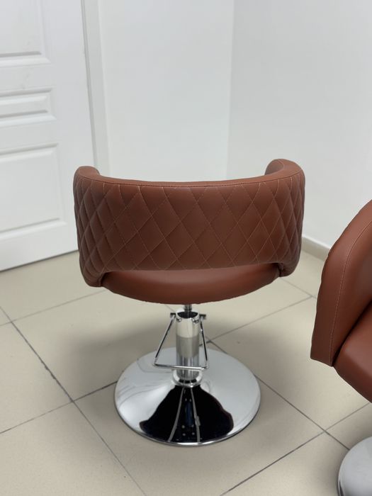 Кресло парикмахерское