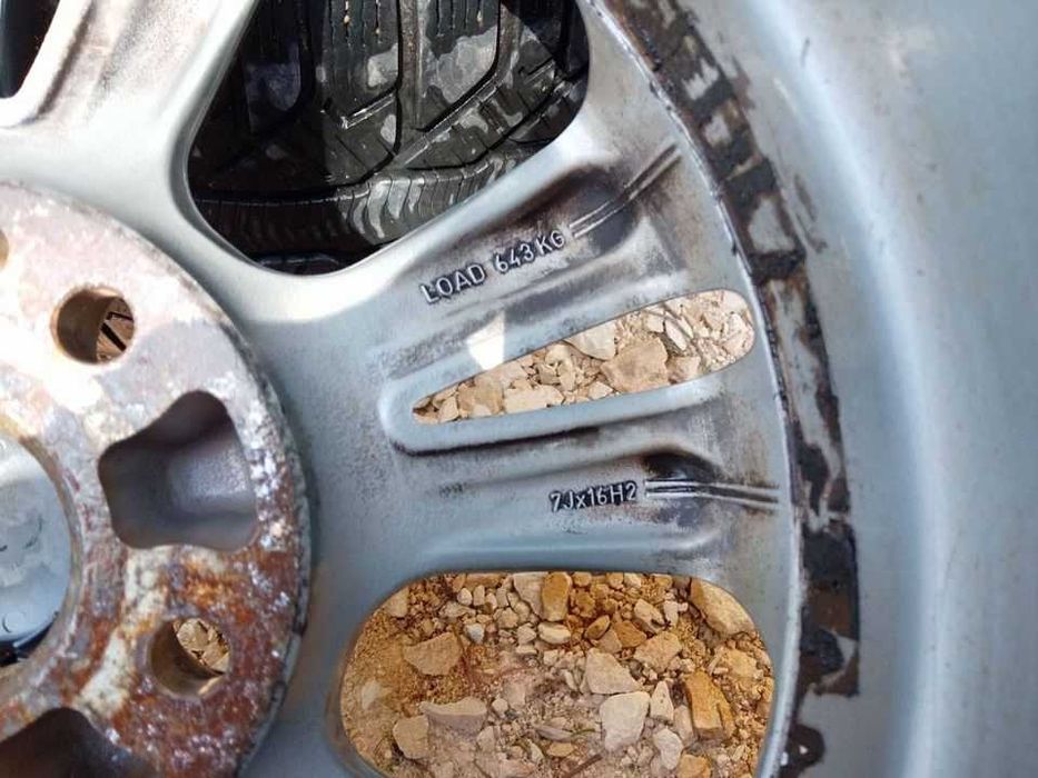 Продавам Лети Джанти 16 5х112 ет45 7j със зимни гуми 225/55