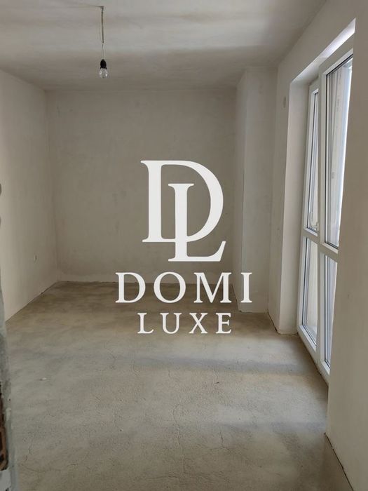 Продава се Двустаен апартамент в Варна, Възраждане 1 - 67 кв.м за 1875 €/кв.м - Снимка #1