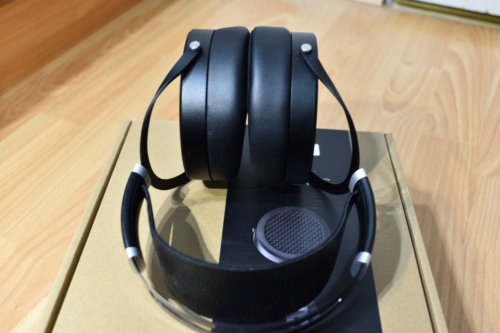 HiFiMan Sundara планарно-магнитни слушалки