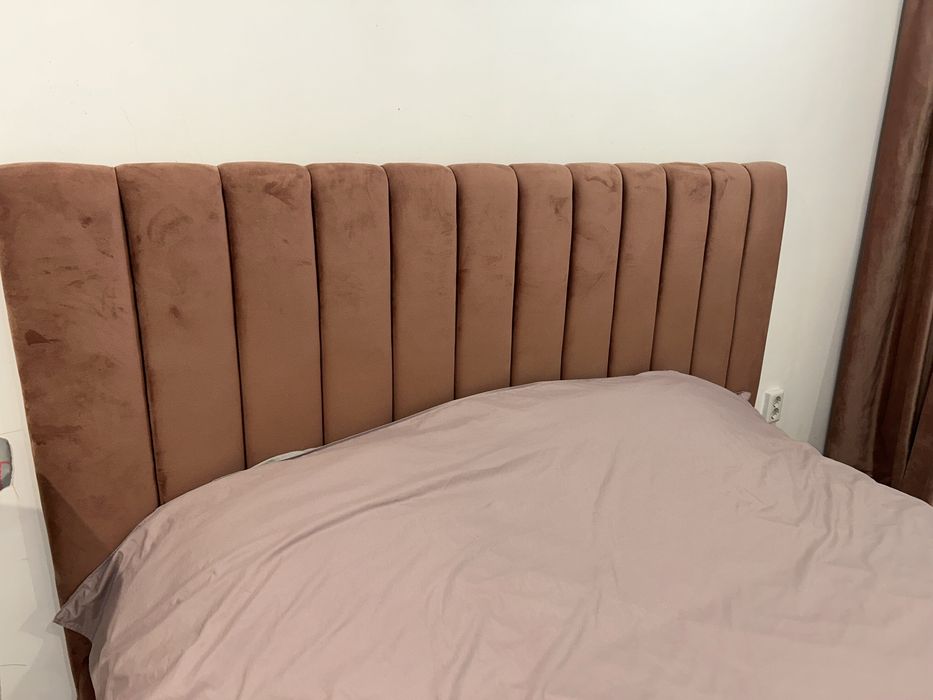 Продам кровать двухспальную