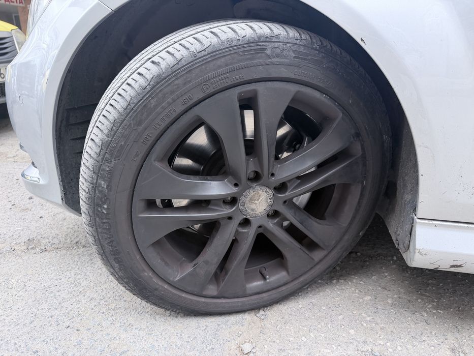 Джанти с гуми  17" мерцедес w204 w207 w212