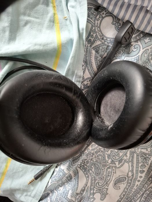 Casti gaming Hyperx Revolver
