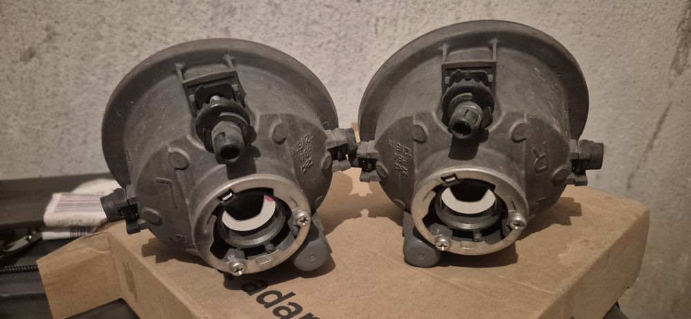 Противотуманки на понтиак вайб (Vibe)