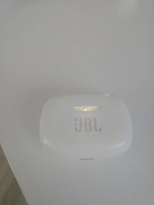 Безжични слушалки JBL